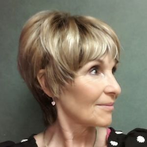 Meet your Posher, Rebecca